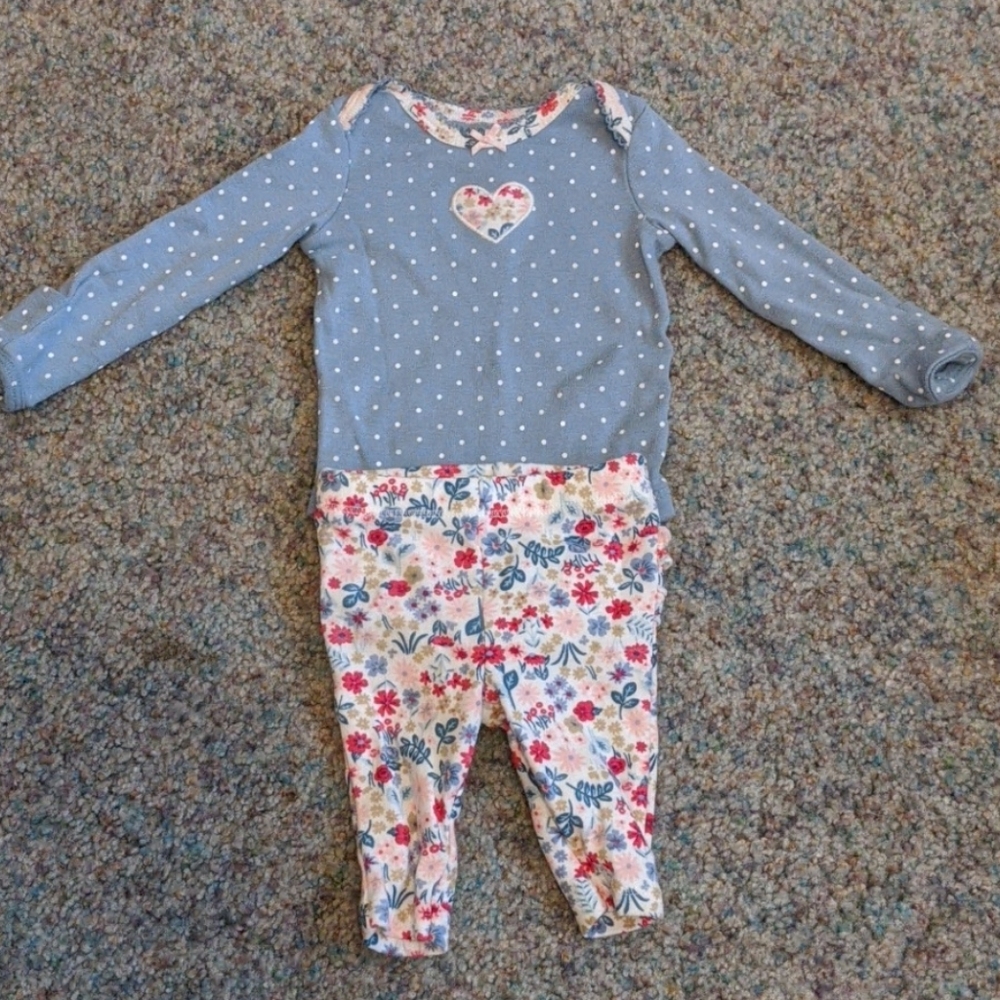 Two piece blue floral outfit